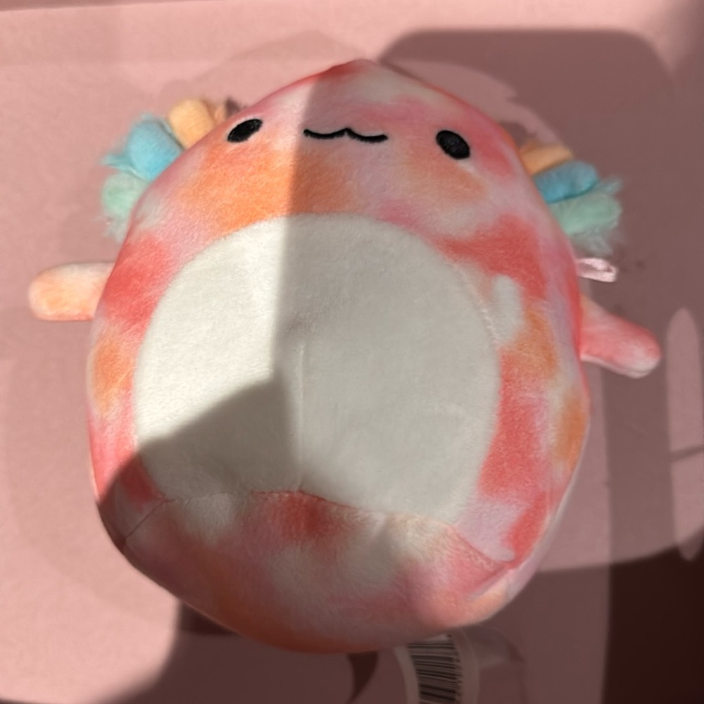 Pink axolotl squish mellow in perfect condition